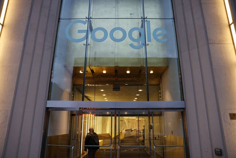 Investor scrutiny on Alphabet's AI spending and Google Cloud growth - Global Banking & Finance Review