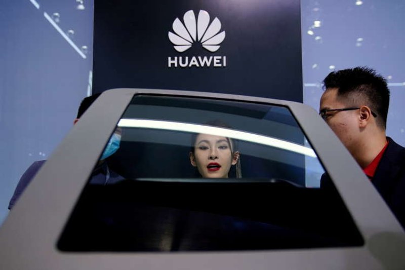 Image for Exclusive-Huawei-Changan smart car partnership expands to include chips -sources