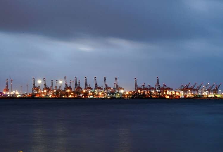 Image for Euro zone trade deficit almost doubles in April