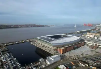 Image for Soccer-Everton's new stadium welcomes 10,000 fans for test event