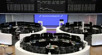 Image for European shares dip as media stocks slide, Fed worries resurface