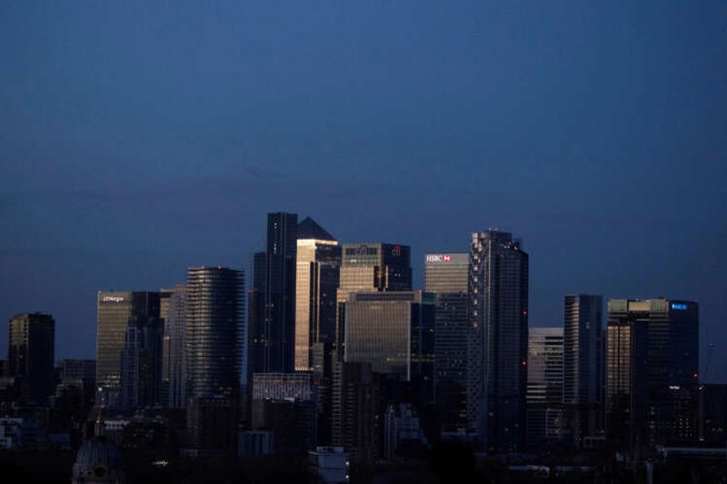 Image for Factbox: Global big banks plot back-to-office plans as vaccines roll out