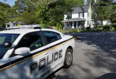 Image for ‘No-knock’ raids: U.S. lawmakers rein in ‘dangerous’ police tactic