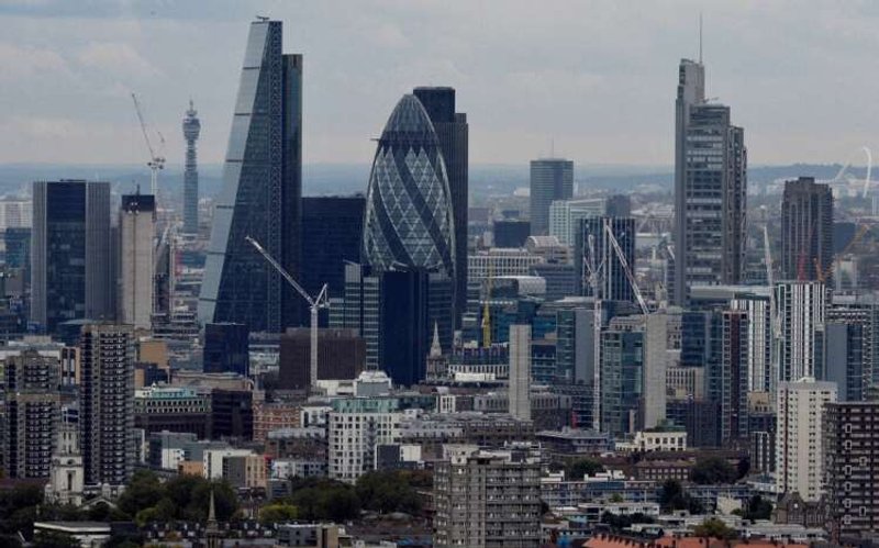 Image for UK economy faces double threat of inflation surge, recession risk
