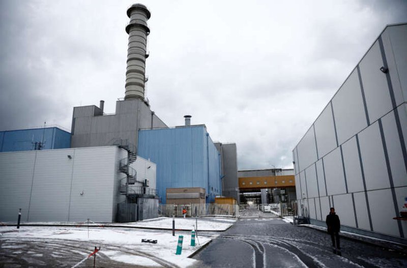 Image for France seeks strategy as nuclear waste site risks saturation point