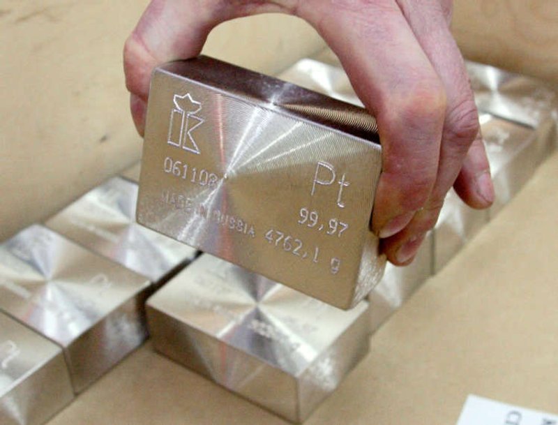Image for Platinum set for third year of deficit as industry demand surges, WPIC says