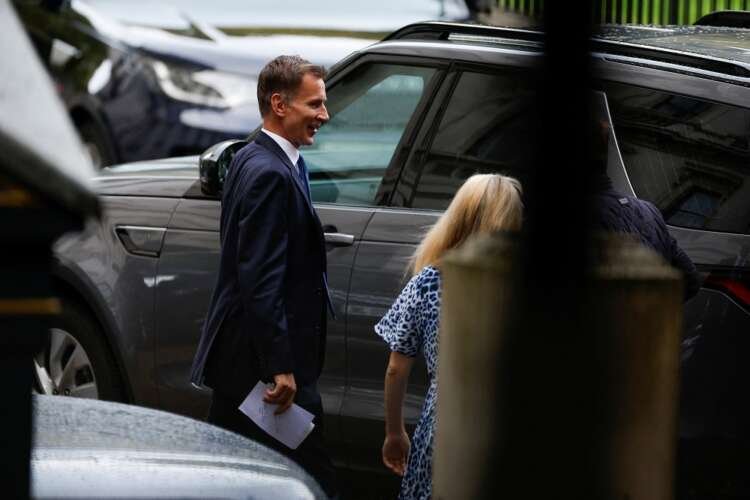 Image for Analysis-Despite tax U-turn, UK’s Hunt still faces tough budget choices