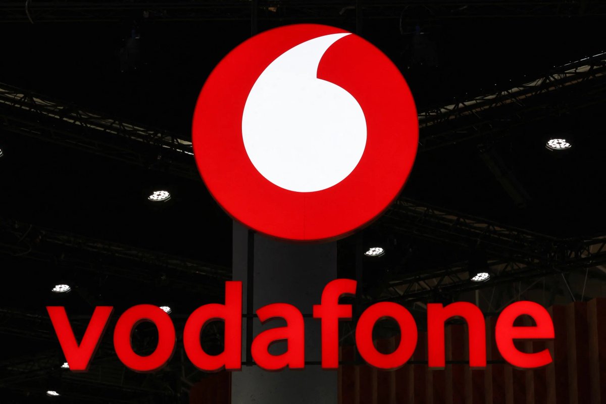 Vodafone Group considering a $2.3 billion stake sale in Indus Towers - Global Banking & Finance Review