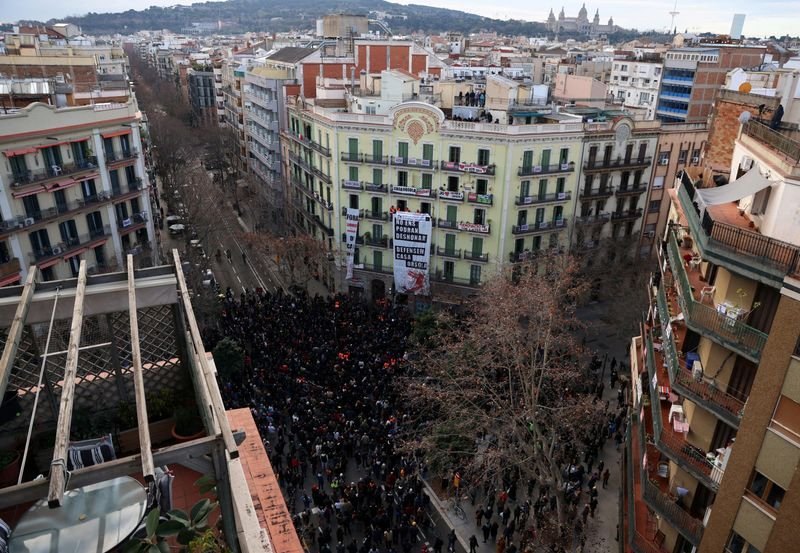 Barcelona city hall intervenes to prevent tenant evictions at Casa Orsola - Global Banking & Finance Review