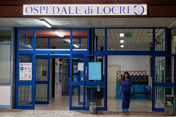 Image for Italian health workers strike over pay, under-investment