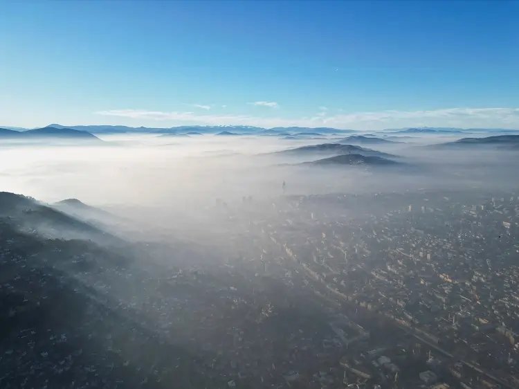 Fog and smog enveloping Sarajevo, highlighting severe pollution levels - Global Banking & Finance Review