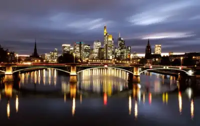 Image for Strong exports, construction boost German economy in fourth quarter