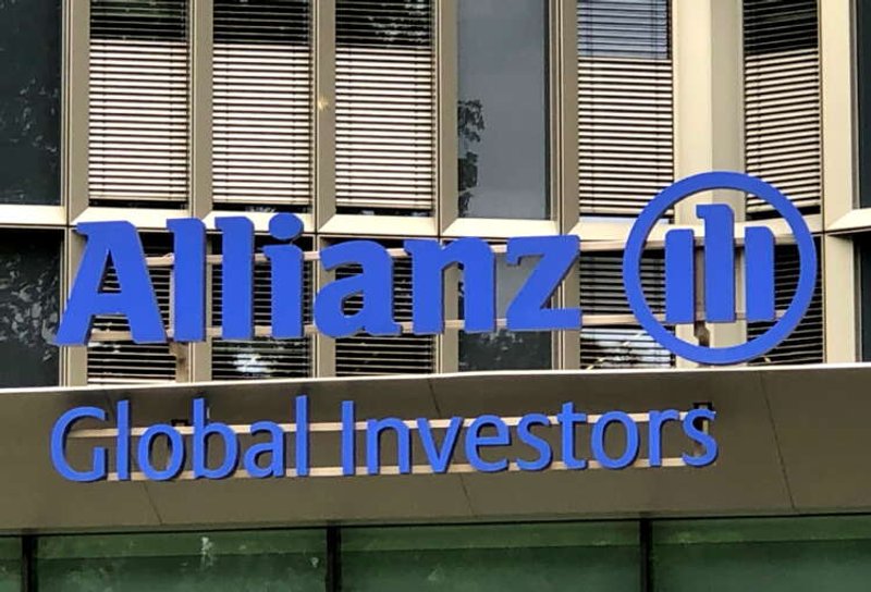Image for Allianz books $4.2 billion hit in investment fund case, says more may come