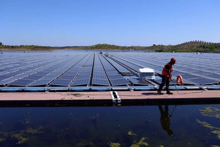 Floating solar panels on Alqueva reservoir, Portugal’s largest solar park - Global Banking & Finance Review