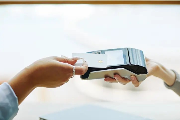 Asian market rally and soft dollar amidst Omicron variant optimism - Global Banking & Finance Review