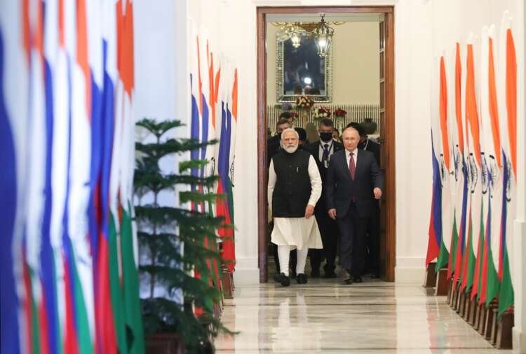 Meeting between India’s Prime Minister Modi and Russia’s President Putin on economic ties - Global Banking & Finance Review