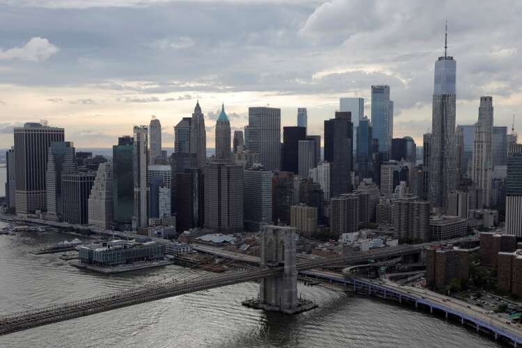 Downtown Manhattan’s skyline highlighting key real estate assets - Global Banking & Finance Review