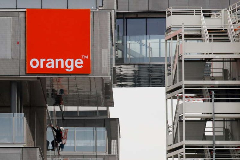 Image for Orange’s earnings pressured by pandemic woes, Spain