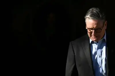 Image for UK's Starmer in Brussels to urge unity against Russia