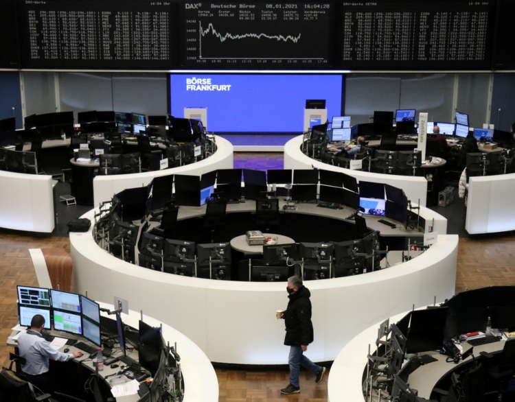 European shares slip on lockdown worries, still set for third week of gains