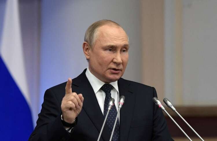 Russian President Vladimir Putin addressing sanctions and export threats - Global Banking & Finance Review
