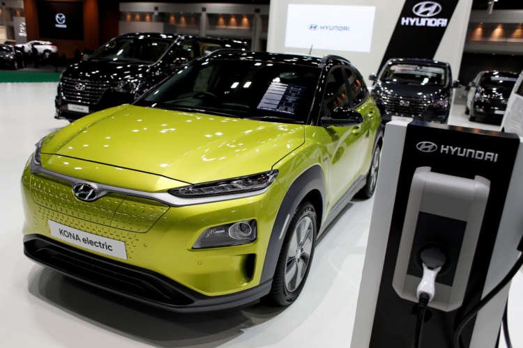 Hyundai Kona EV showcased at an auto show, related to recall news - Global Banking & Finance Review