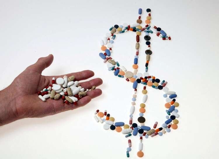 Pharmaceutical tablets and capsules illustrating biotech investment trends - Global Banking & Finance Review