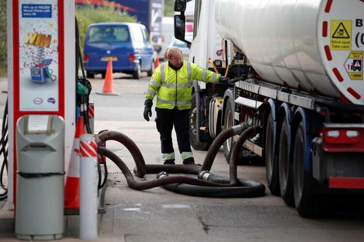 Image for Drivers shrug off soaring fuel prices, for now
