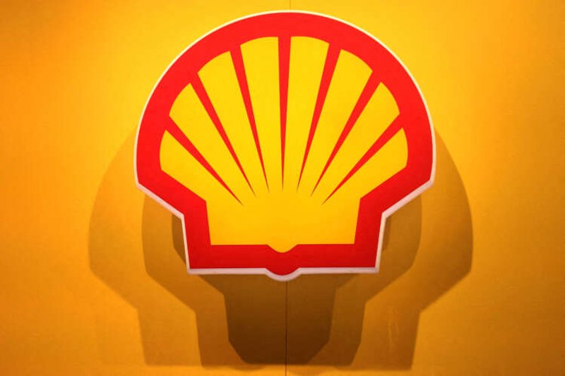 Image for Shell taps Goldman Sachs to explore Singapore refinery sale -sources