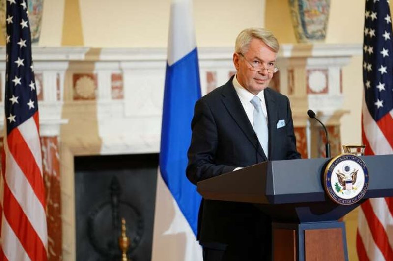 Image for Finland and Sweden say will continue NATO talks with Turkey