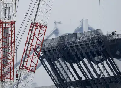 Image for Asian factory activity expands in May on robust global demand