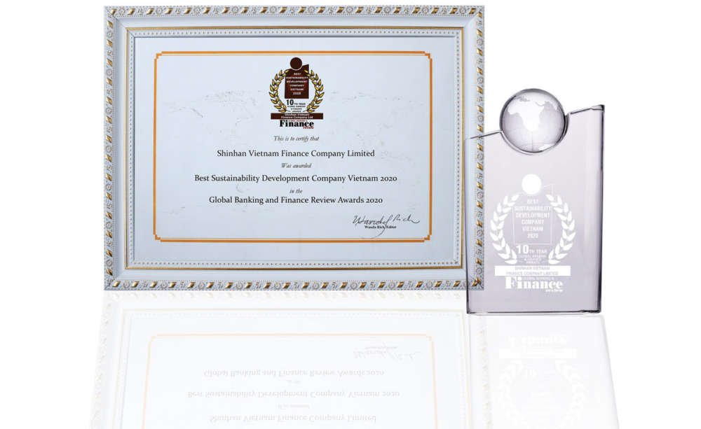 Shinhan Vietnam Finance Company Ltd logo celebrating Best Sustainability Development award - Global Banking & Finance Review