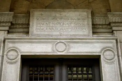 Image for Swiss companies are not hoarding cash, central bank says