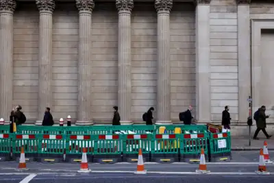 Image for Bank of England says Britain is coping with higher interest rates