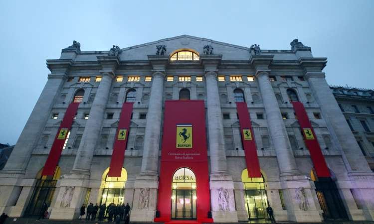 More women in Italian boardrooms, but fewer female CEOsFILE PHOTO: The facade of Milan’s stock exchange pictured in 2016