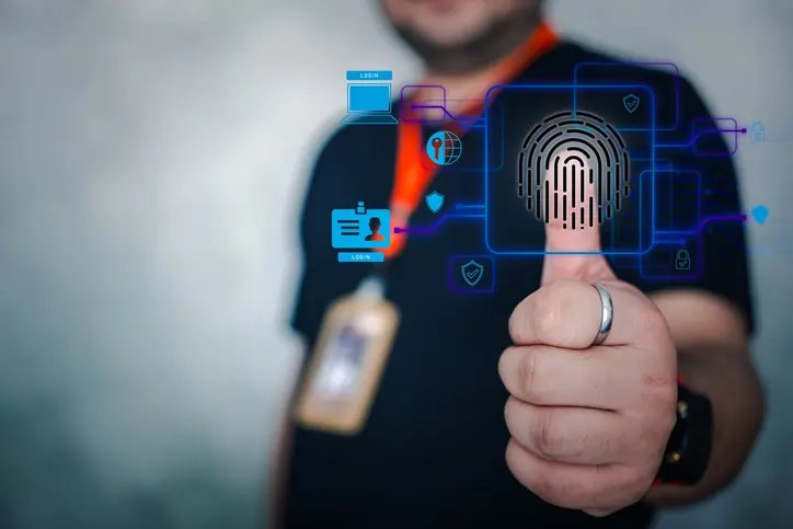 Illustration of I-9 verification software integration in HR systems - Global Banking & Finance Review