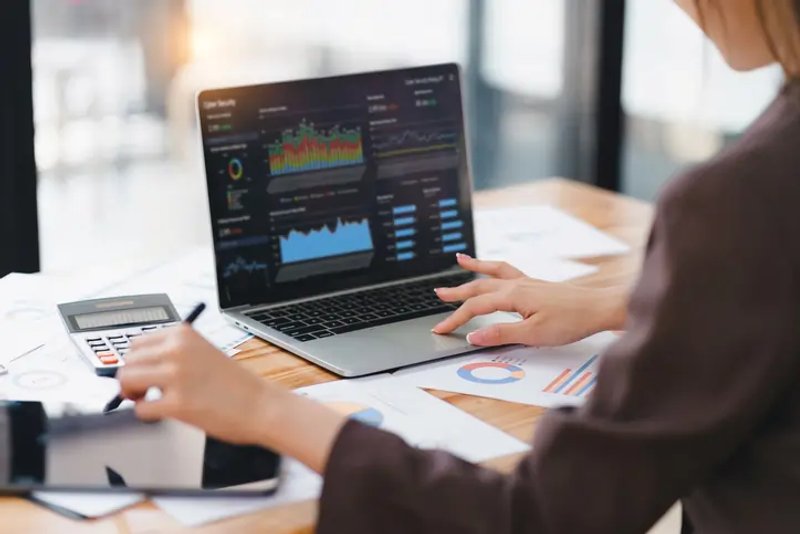 Image for Navigating Market Volatility with a Dynamic Portfolio Strategy