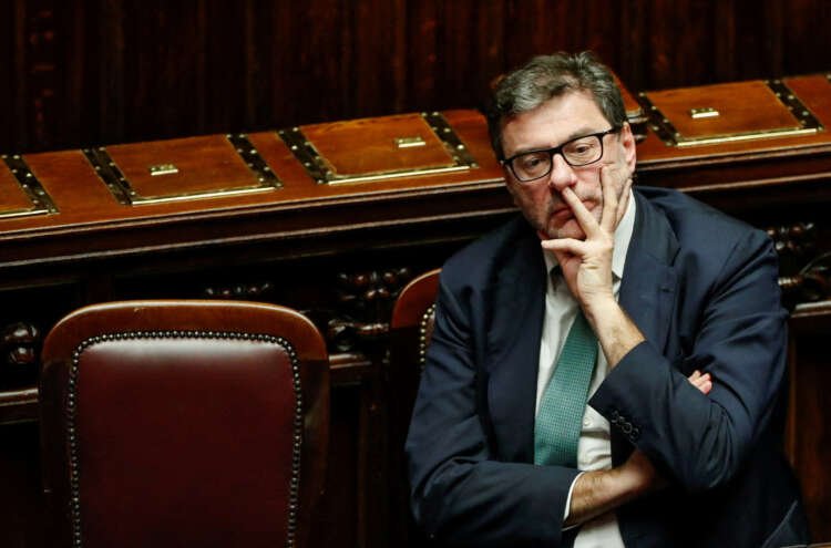 Image for Italy’s finances creak as budget deficit climbs in Q1