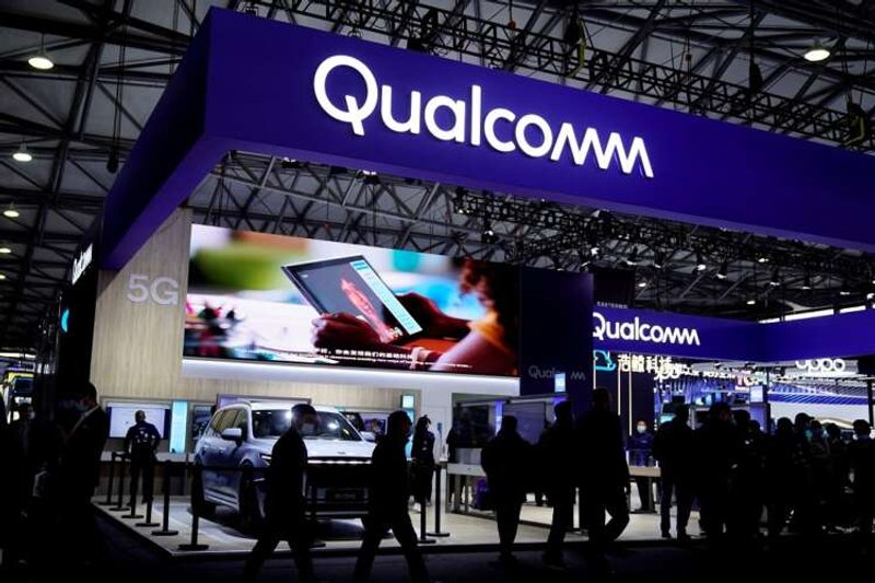 Image for Wall Street sees little respite to Qualcomm’s smartphone gloom