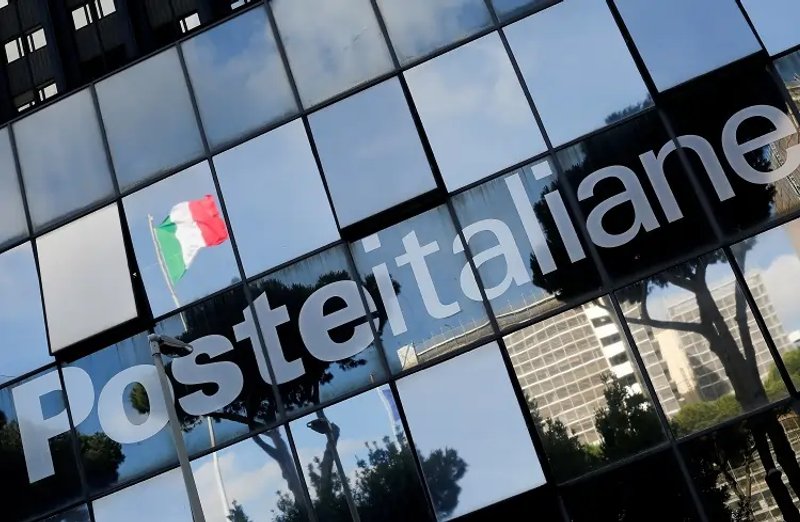 Image for Italy’s Cariverona to consider buying Poste shares in Treasury’s planned stake sale