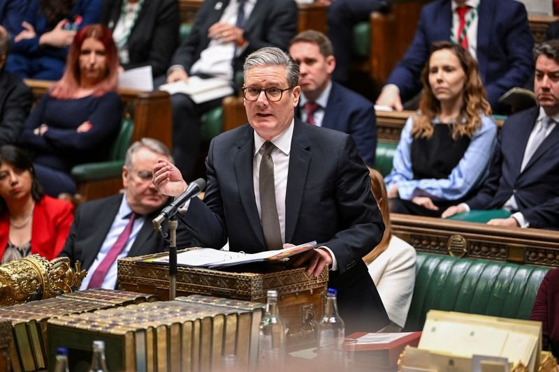 Image depicting a mini nuclear power station concept related to the UK's energy strategy - Global Banking & Finance Review