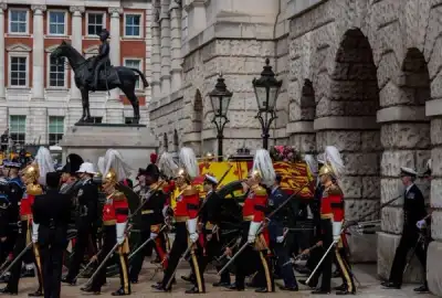 Image for In Westminster Abbey, the deafening sound of silence to honour Queen Elizabeth