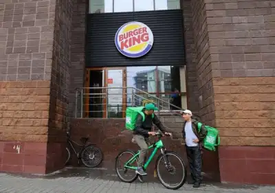 Image for Burger King caught in complex legal web, thwarting Russia exit