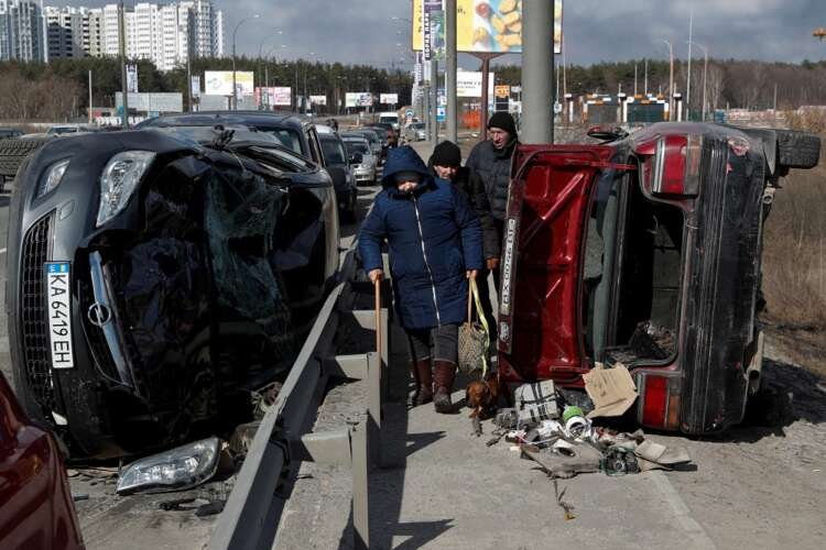 Destruction in Ukraine as the economy faces challenges from war - Global Banking & Finance Review