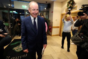 Image for Irish parties secure 'comfortable majority' for new coalition government, lawmaker says