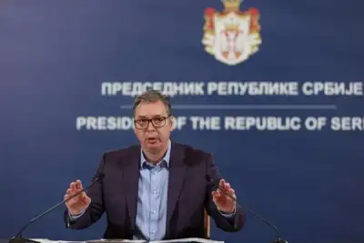 Image for Serbia’s Vucic dissolves parliament, sets snap vote for Dec 17