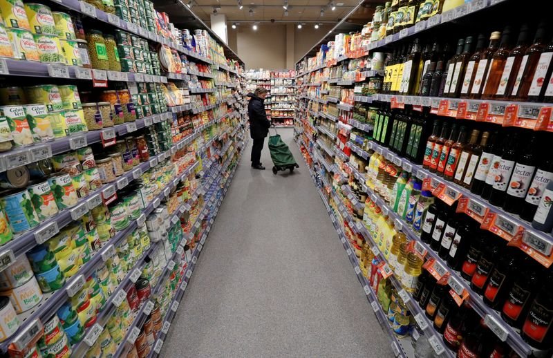 Graph depicting French inflation rate at 1.8% in January 2023 - Global Banking & Finance Review