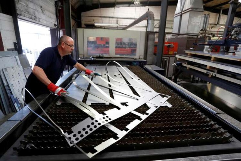 Image for UK manufacturers’ price expectations fall to 9-month low – CBI