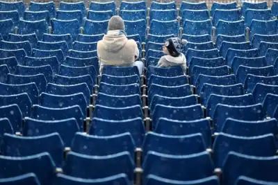 Image for Soccer – UK government set to establish independent regulator