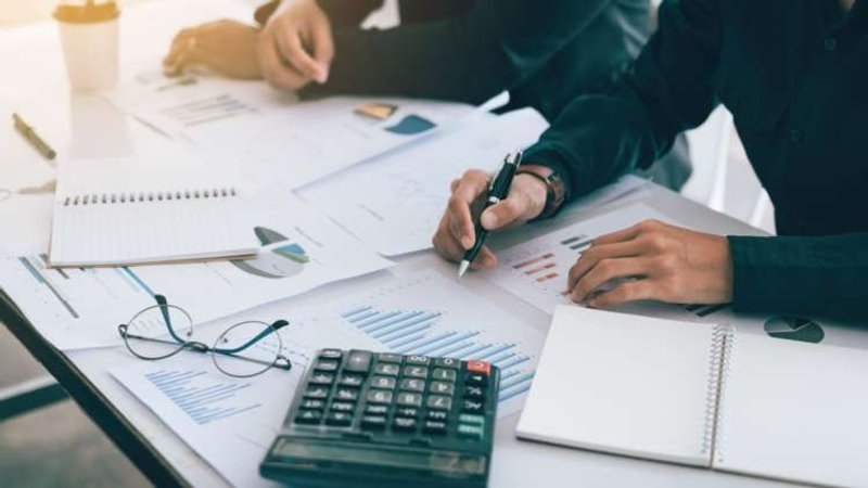 Image for Investors remain worried about COVID, but positive towards stamp duty holiday